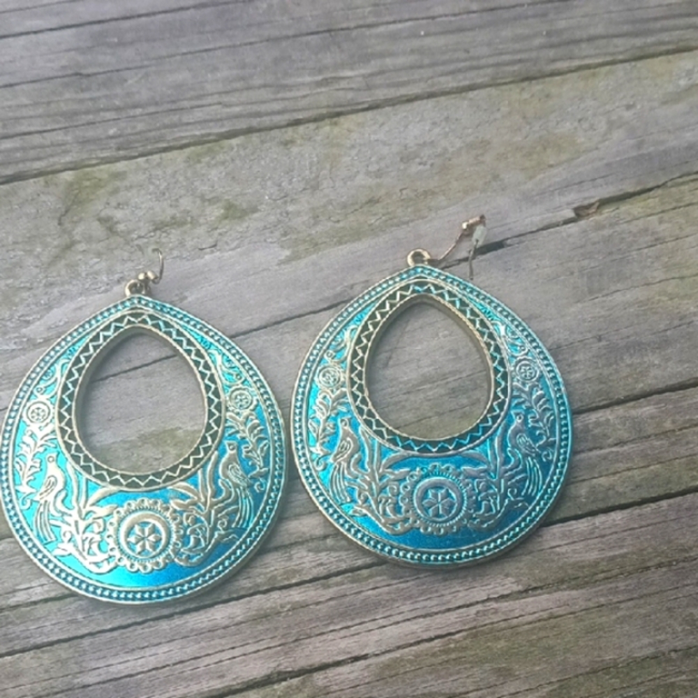 Elegant Teal Drop Earrings